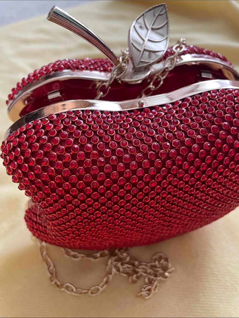 Red Apple Crystal Clutch Bag - Women Bags - Picture 3 of 3